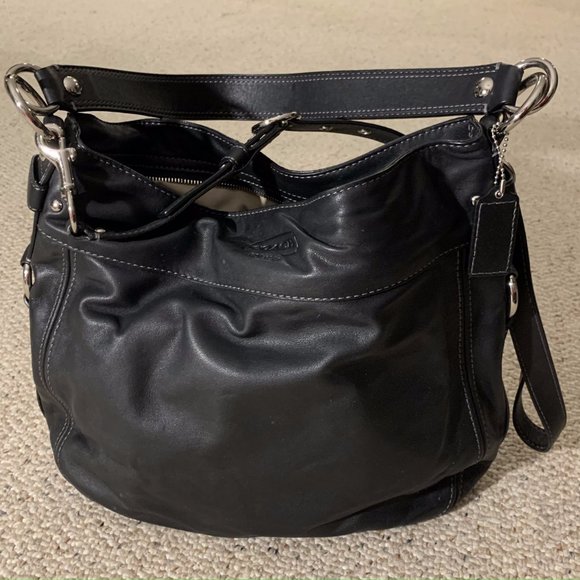 Coach Handbags - Coach Zoe Hobo Style Large Purse Handbag